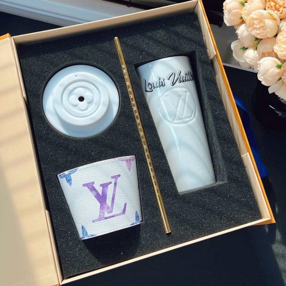 New in box ceramic  LV cup